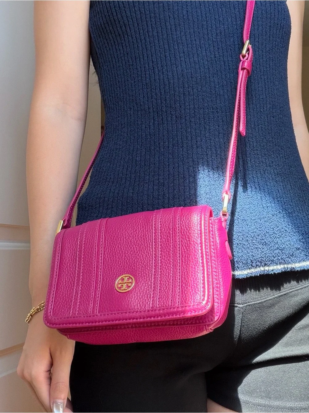 Tory Burch Pebbled Leather Crossbody Bag Pink